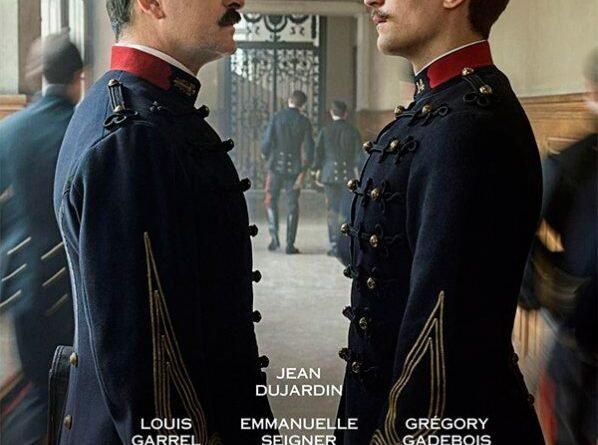 El Oficial y el Espía